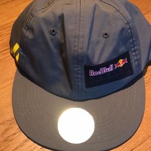 Red Bull, Puma racing hat